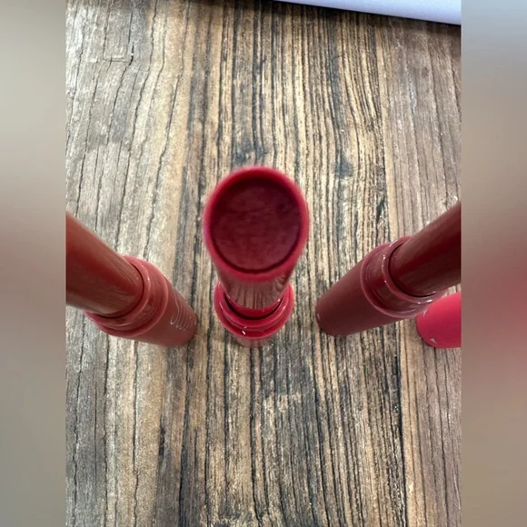 RMS Beauty Lip Balm & Gloss serum Set in Mauve, Rose, Berry, Bright Pink - Picture 6 of 7